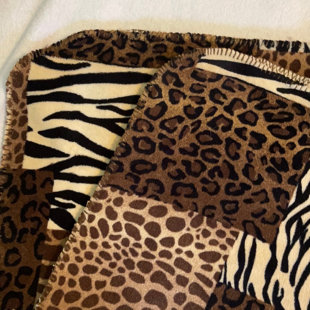 Better homes and gardens animal print throw